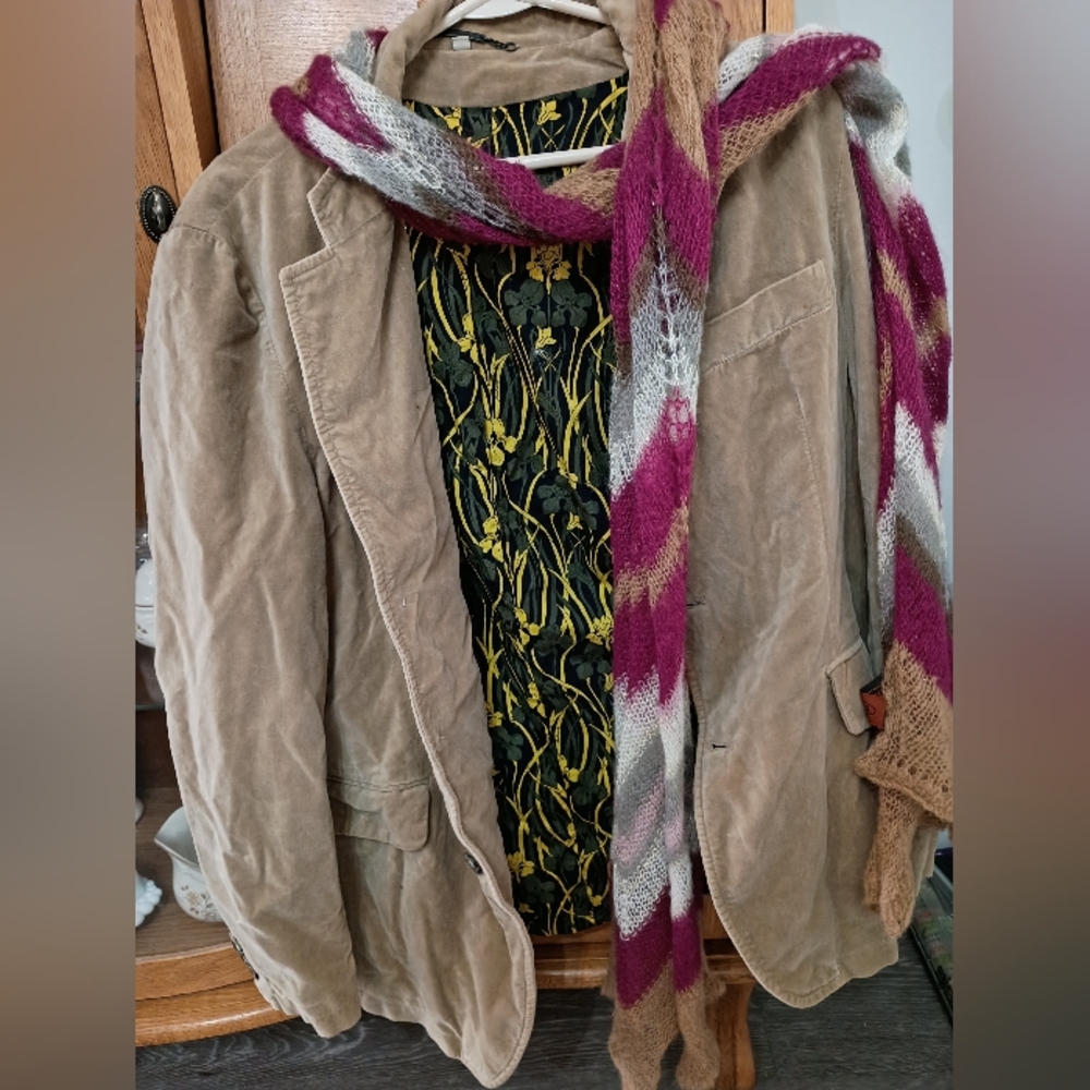 Burberry Tan Blazer with Multicolor Scarf
